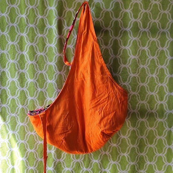 Small dog carrying sling - Picture 4 of 8